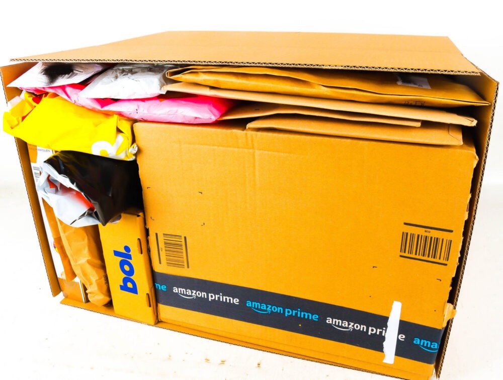 XL Doos met Verloren Postpakketten