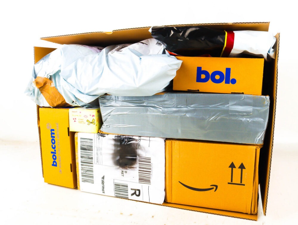 XL Doos met Verloren Postpakketten