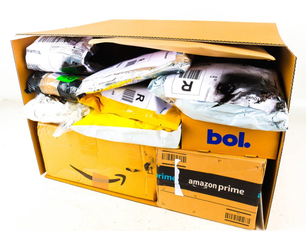 XL Doos met Verloren Postpakketten