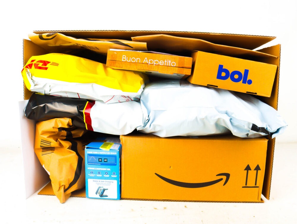 XL Doos met Verloren Postpakketten