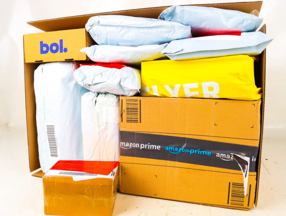 XL Doos met Verloren Postpakketten