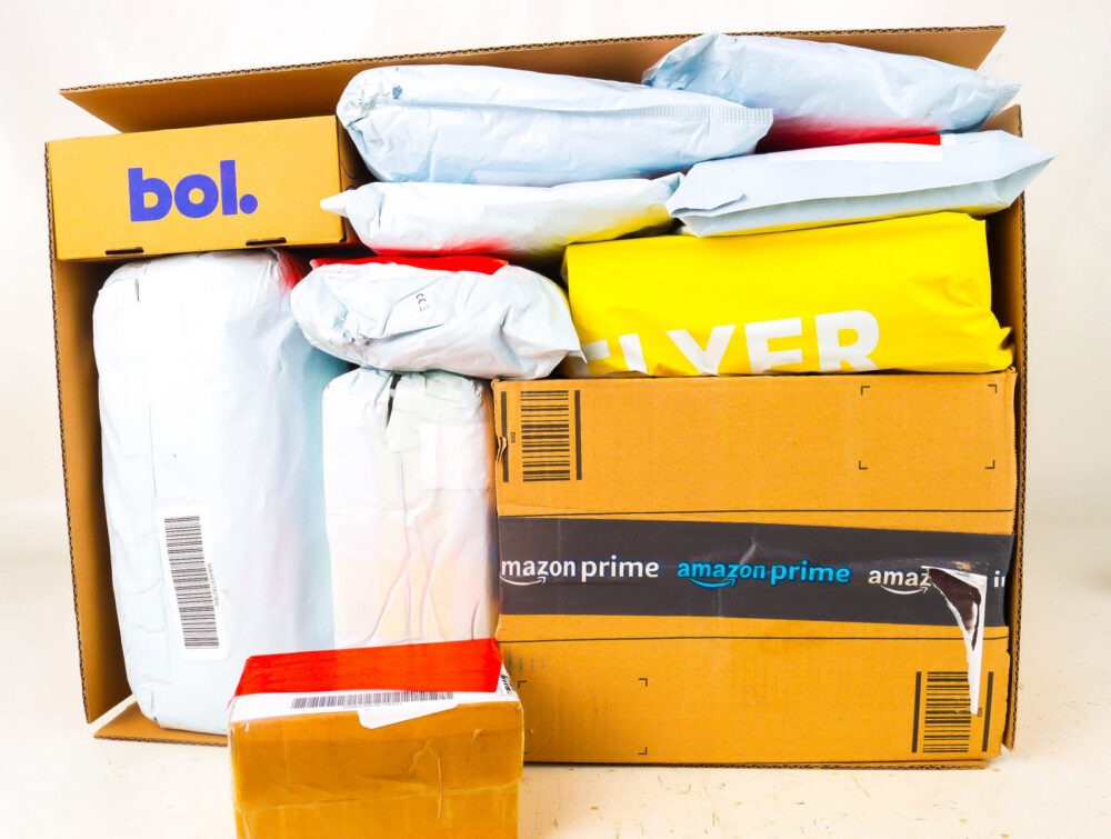 XL Doos met Verloren Postpakketten