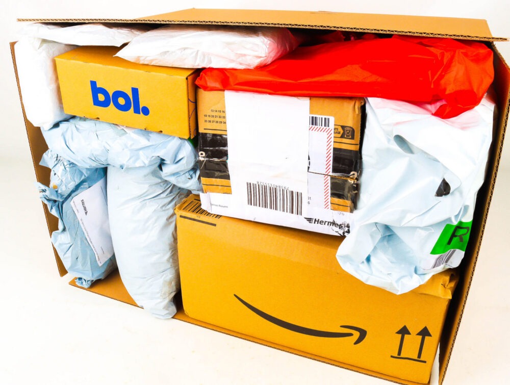XL Doos met Verloren Postpakketten