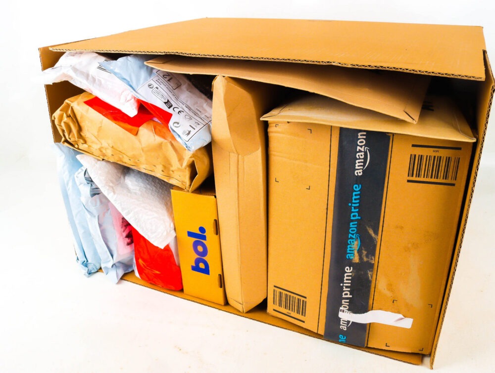 XL Doos met Verloren Postpakketten
