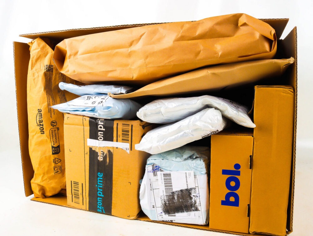 XL Doos met Verloren Postpakketten