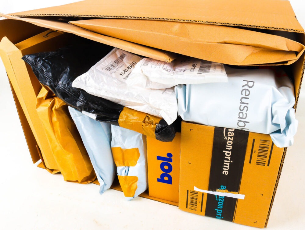 XL Doos met Verloren Postpakketten