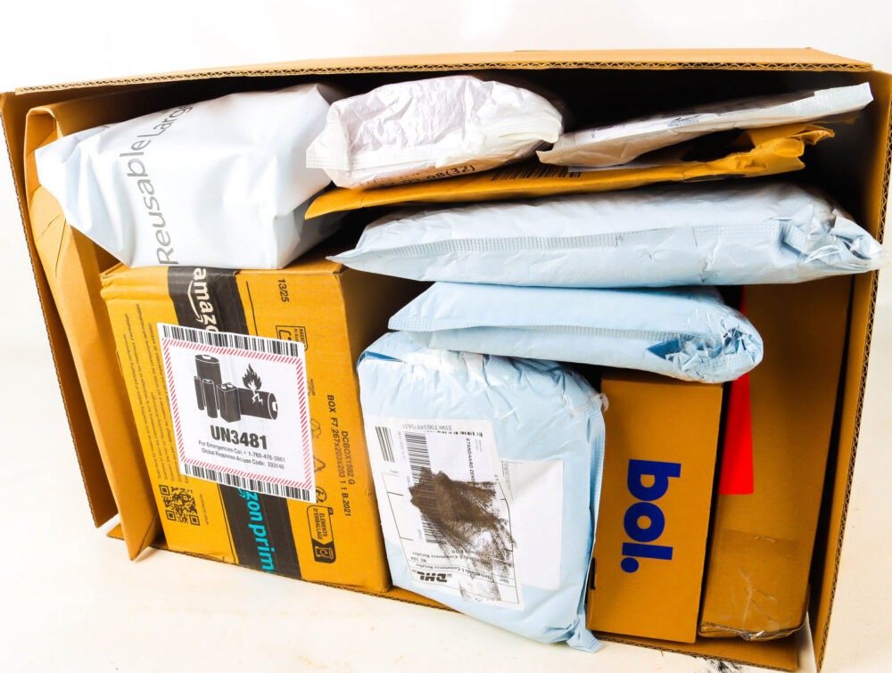 XL Doos met Verloren Postpakketten
