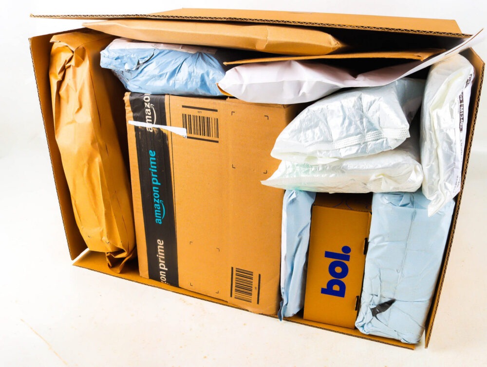 XL Doos met Verloren Postpakketten