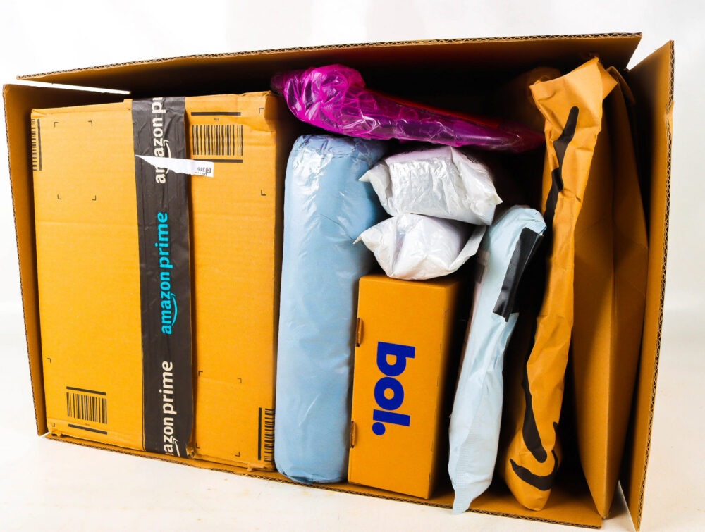 XL Doos met Verloren Postpakketten