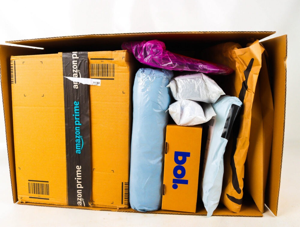 XL Doos met Verloren Postpakketten
