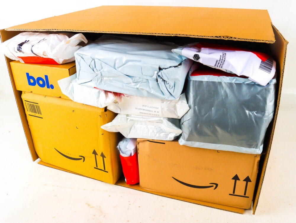 XL Doos met Verloren Postpakketten