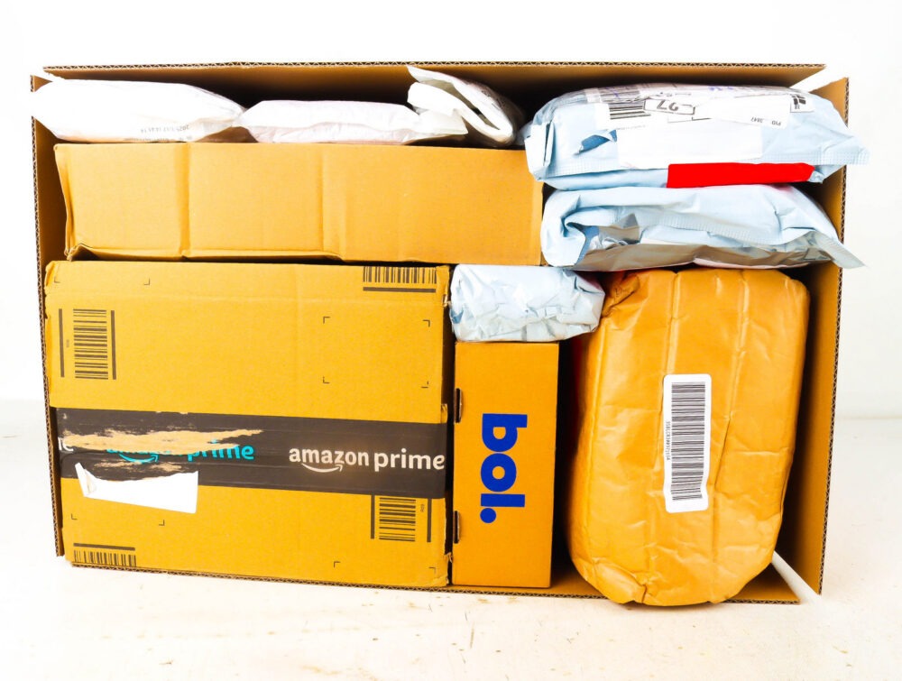 XL Doos met Verloren Postpakketten