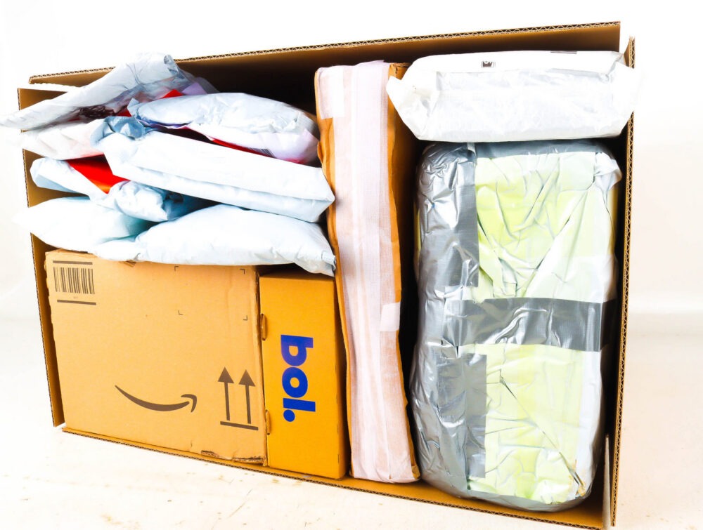 XL Doos met Verloren Postpakketten