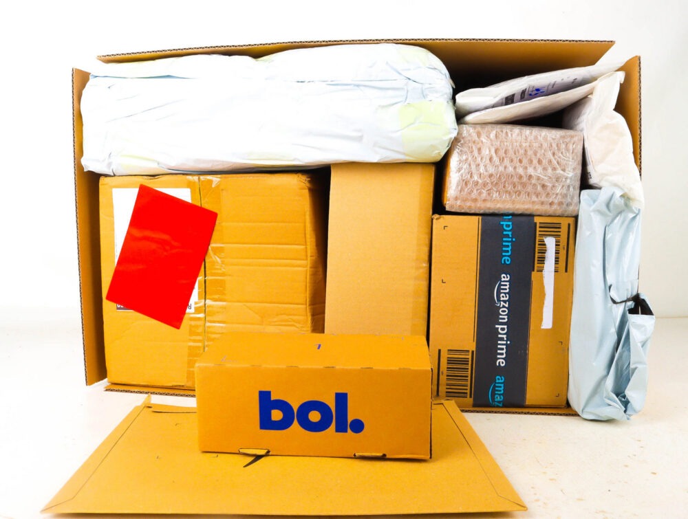 XL Doos met Verloren Postpakketten