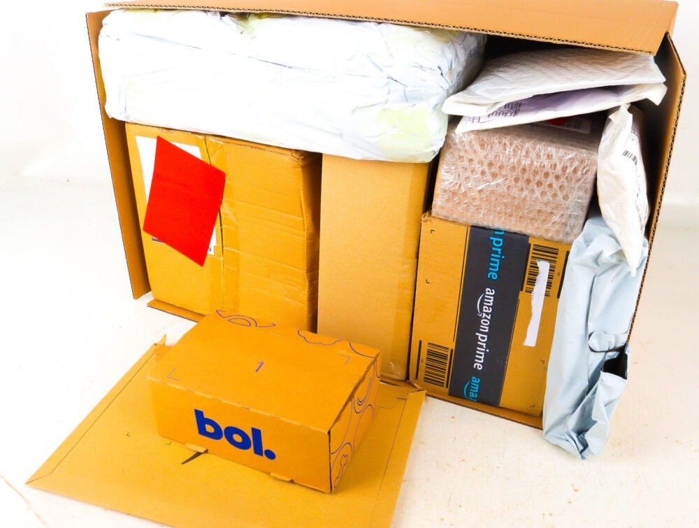 XL Doos met Verloren Postpakketten
