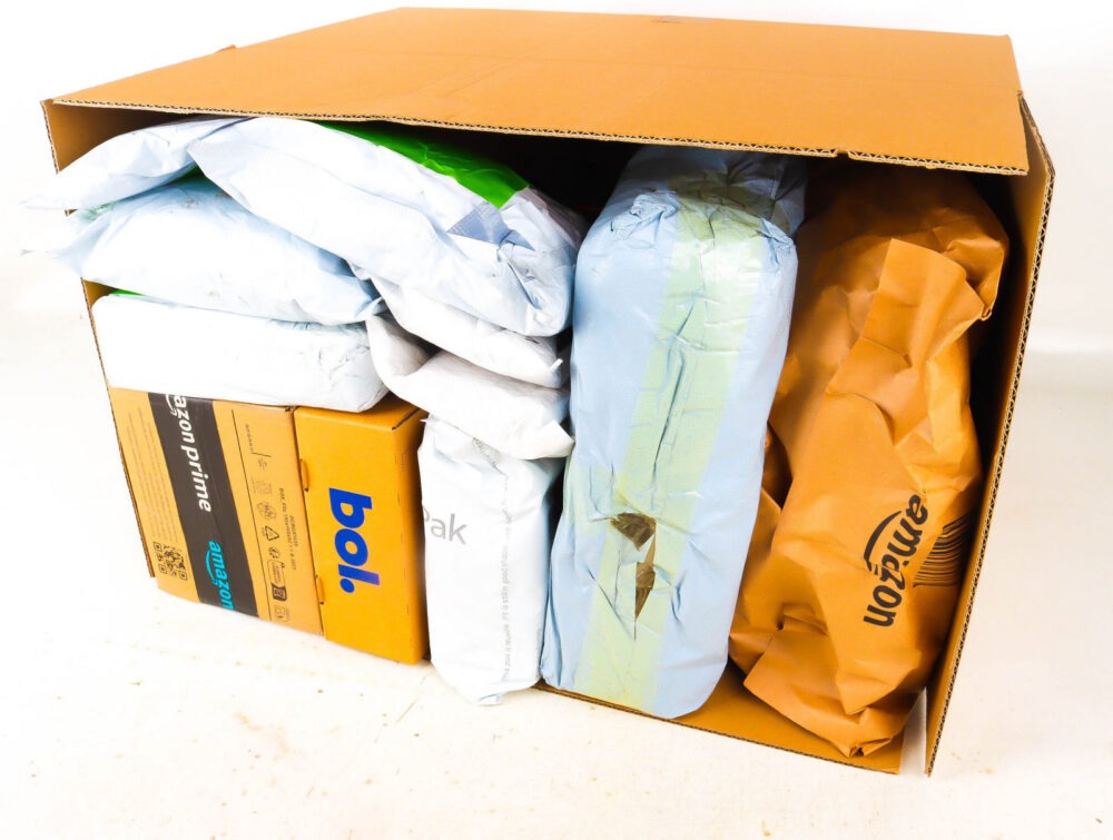 XL Doos met Verloren Postpakketten