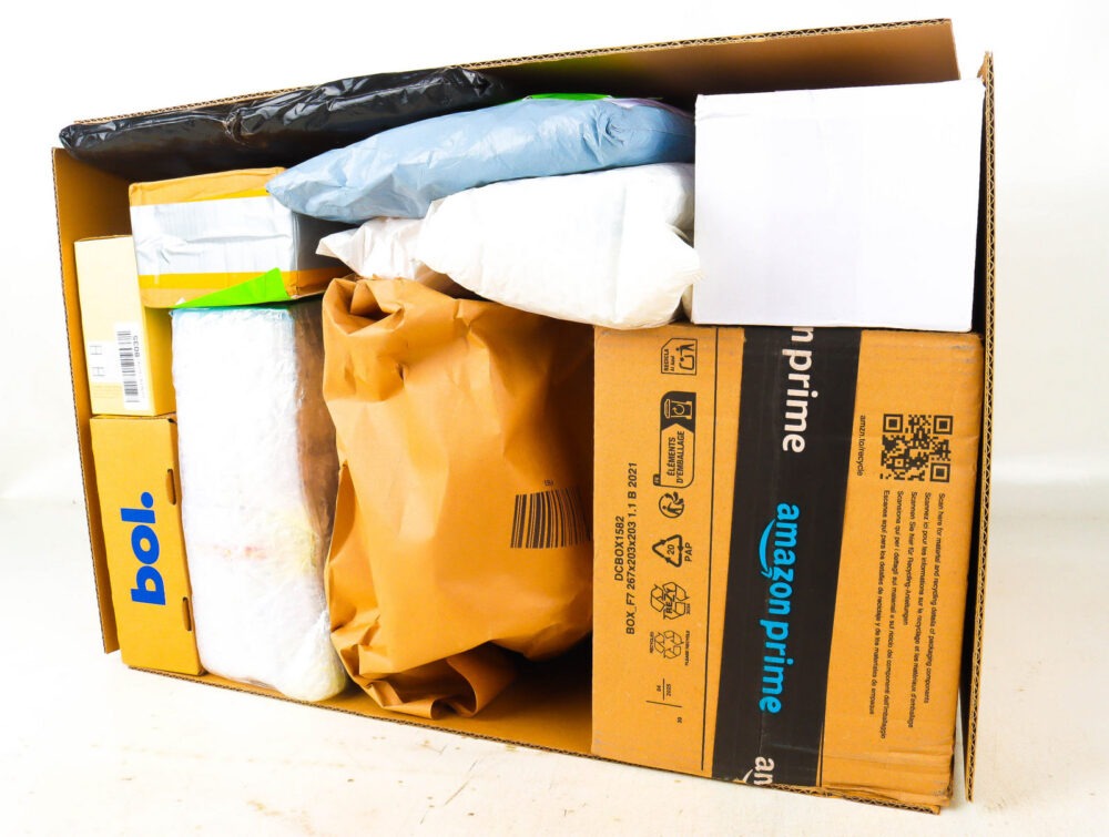 XL Doos met Verloren Postpakketten