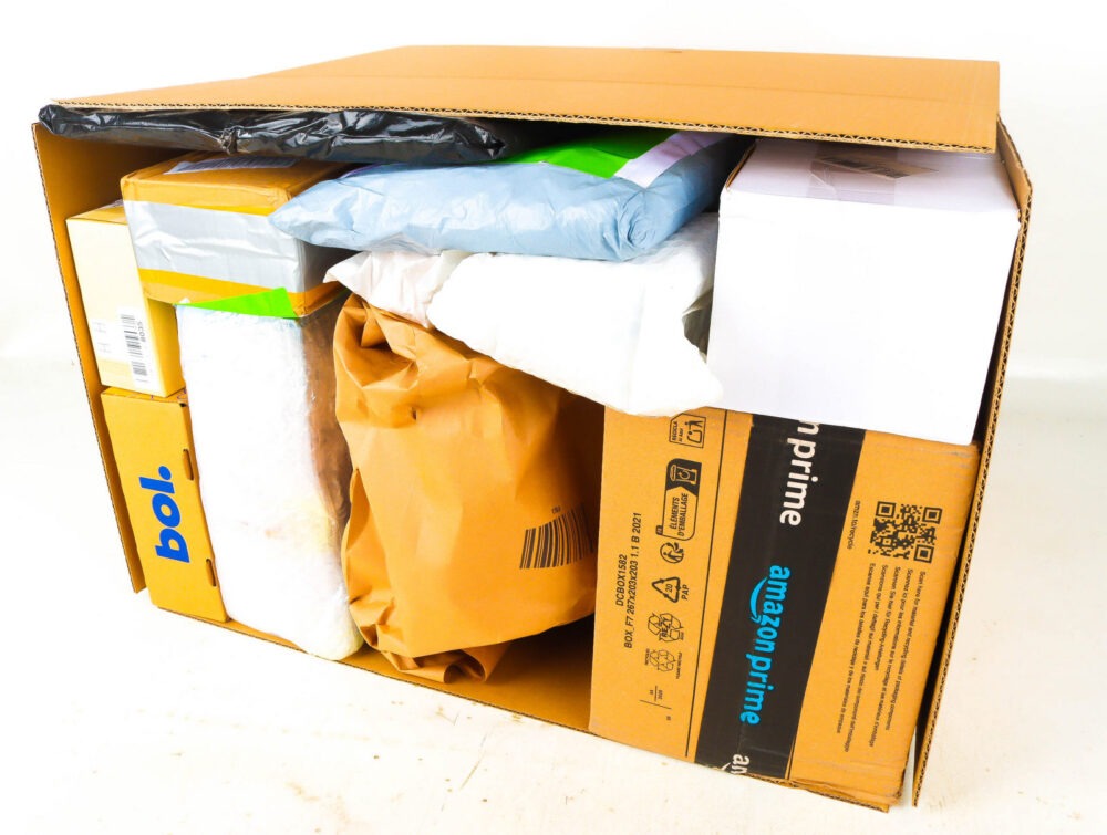 XL Doos met Verloren Postpakketten