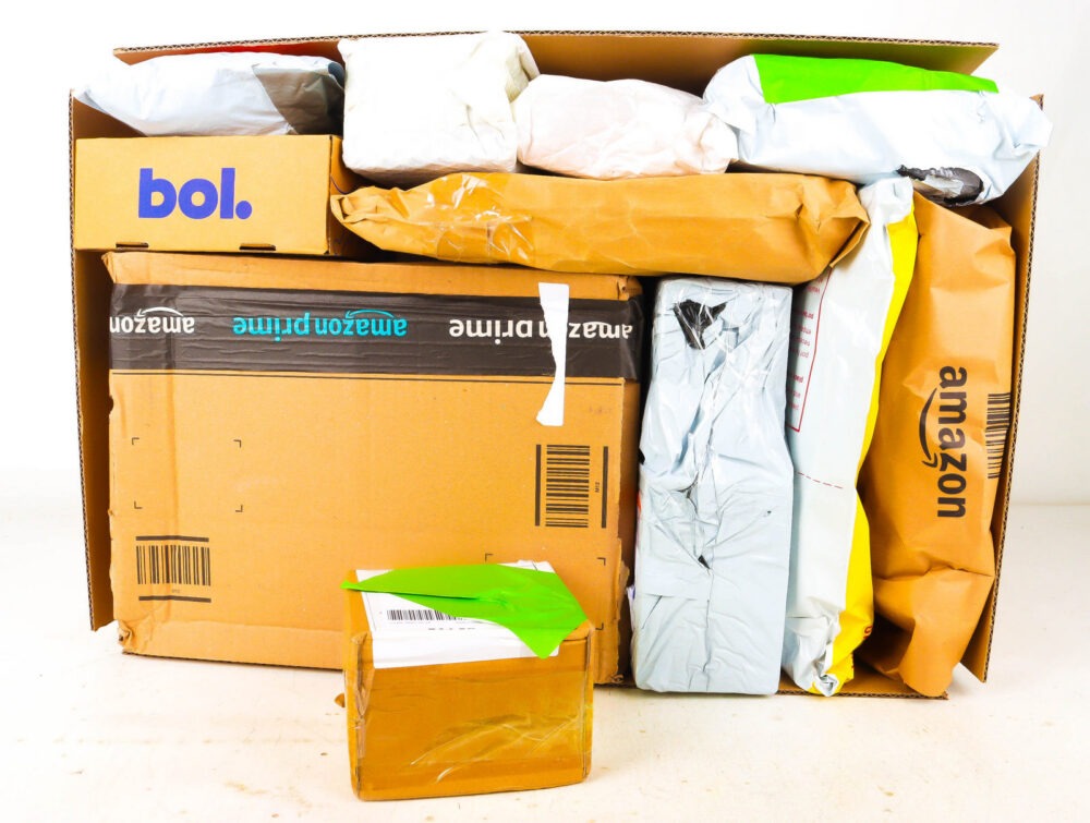 XL Doos met Verloren Postpakketten
