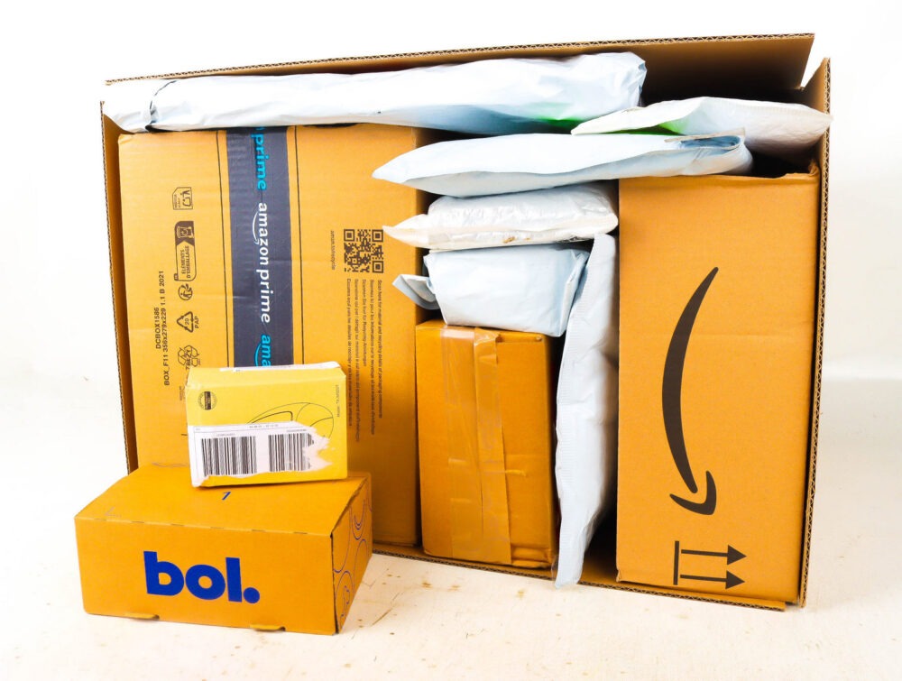 XL Doos met Verloren Postpakketten