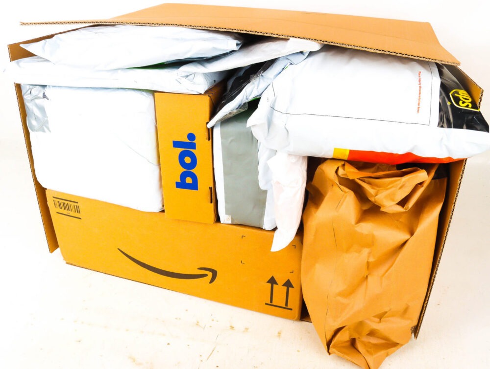 XL Doos met Verloren Postpakketten