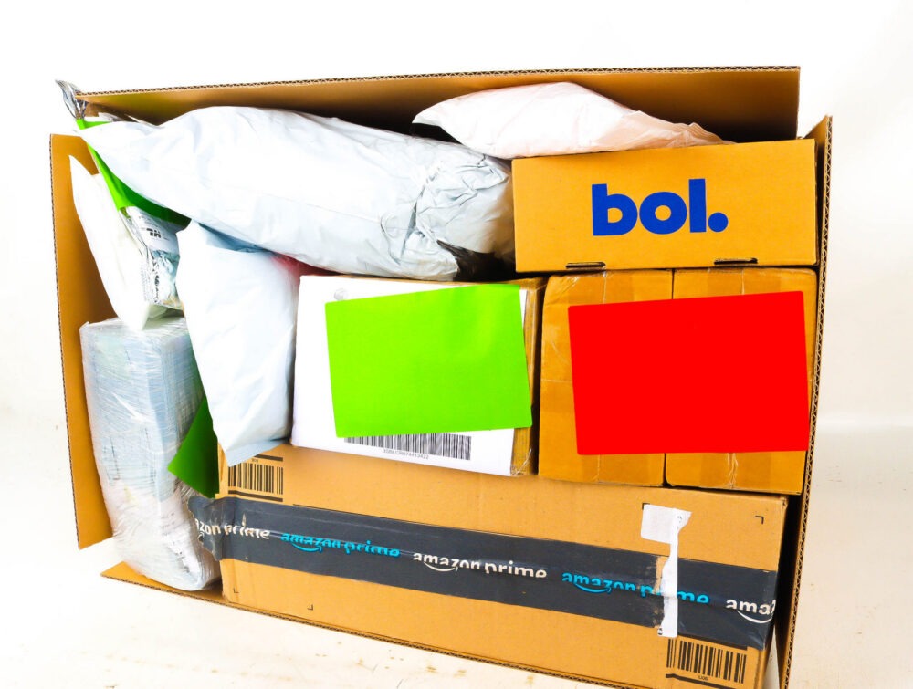 XL Doos met Verloren Postpakketten