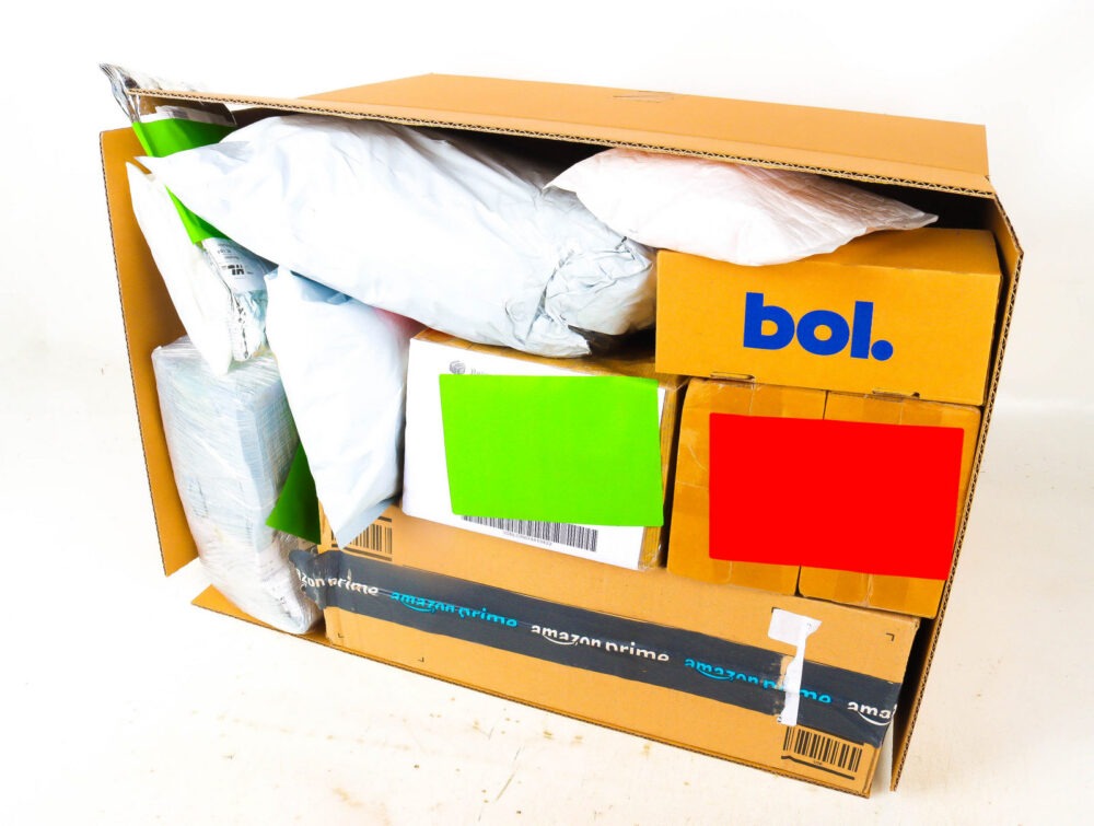 XL Doos met Verloren Postpakketten