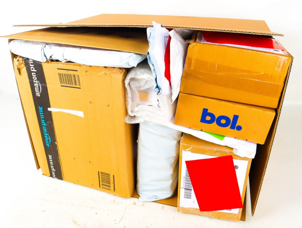 XL Doos met Verloren Postpakketten