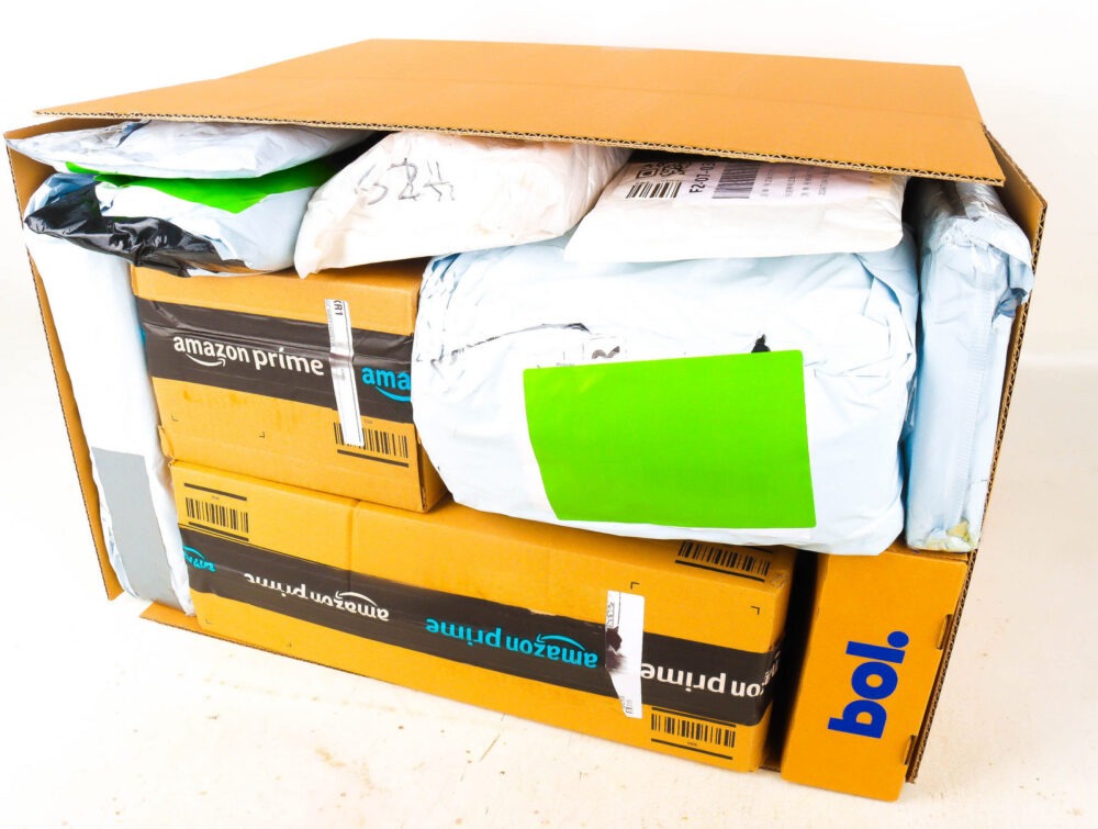 XL Doos met Verloren Postpakketten