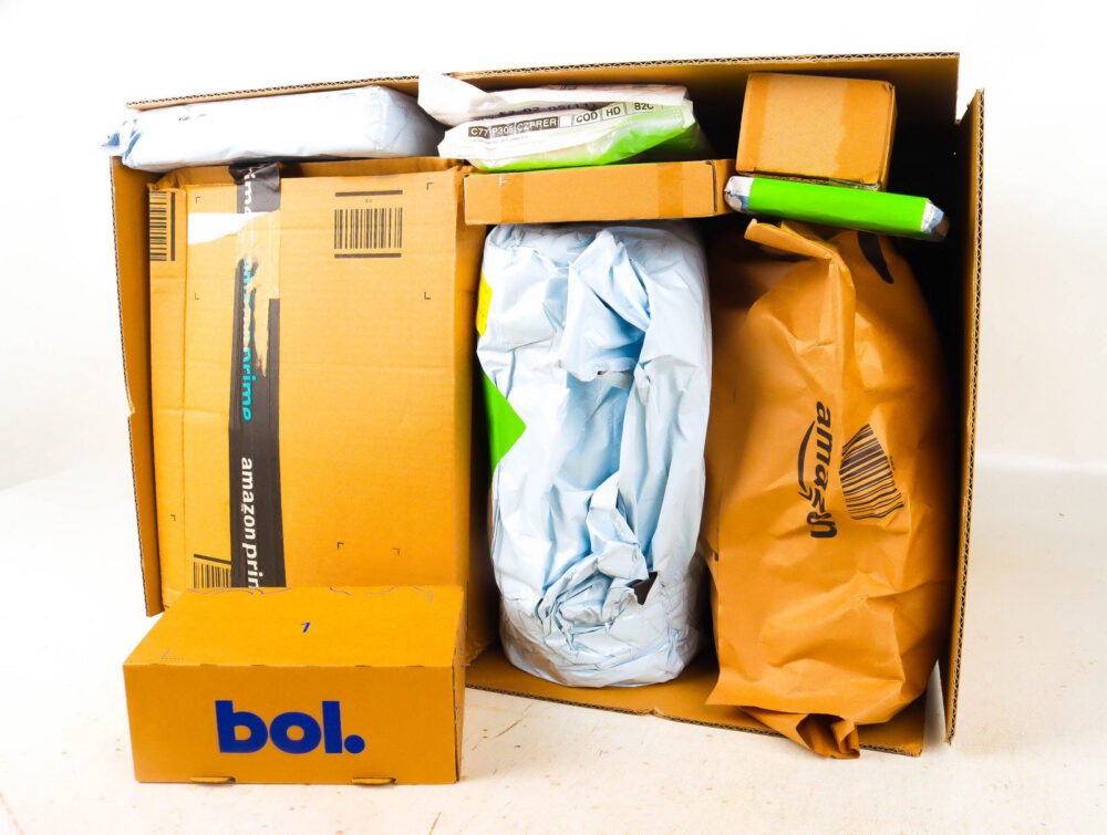 XL Doos met Verloren Postpakketten