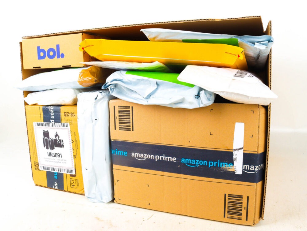 XL Doos met Verloren Postpakketten