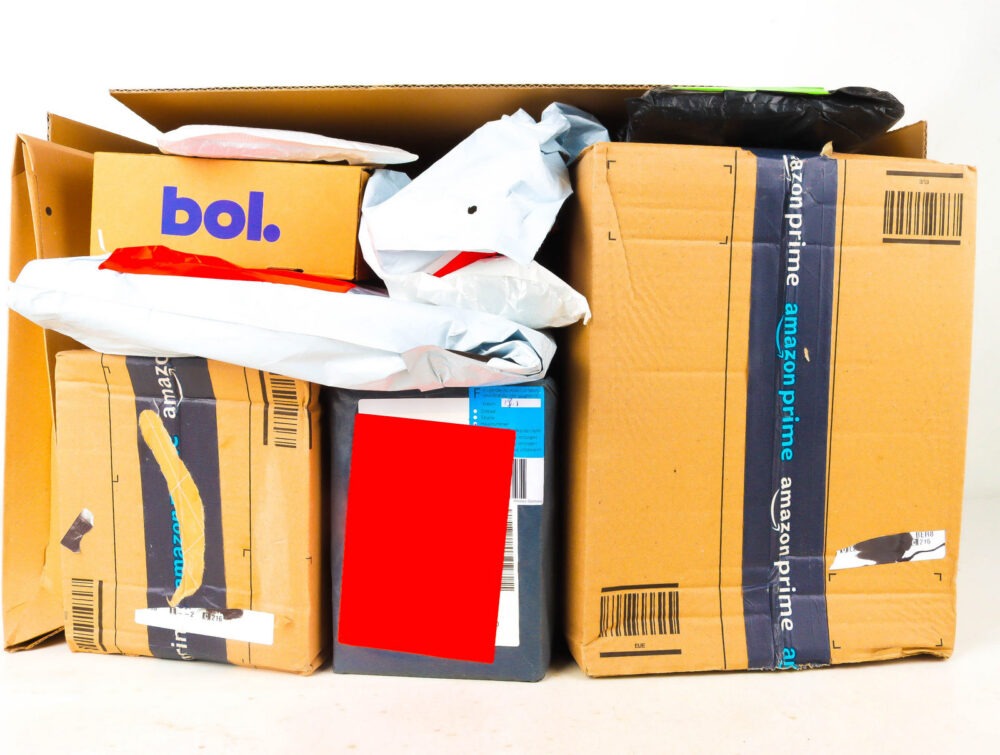 XL Doos met Verloren Postpakketten