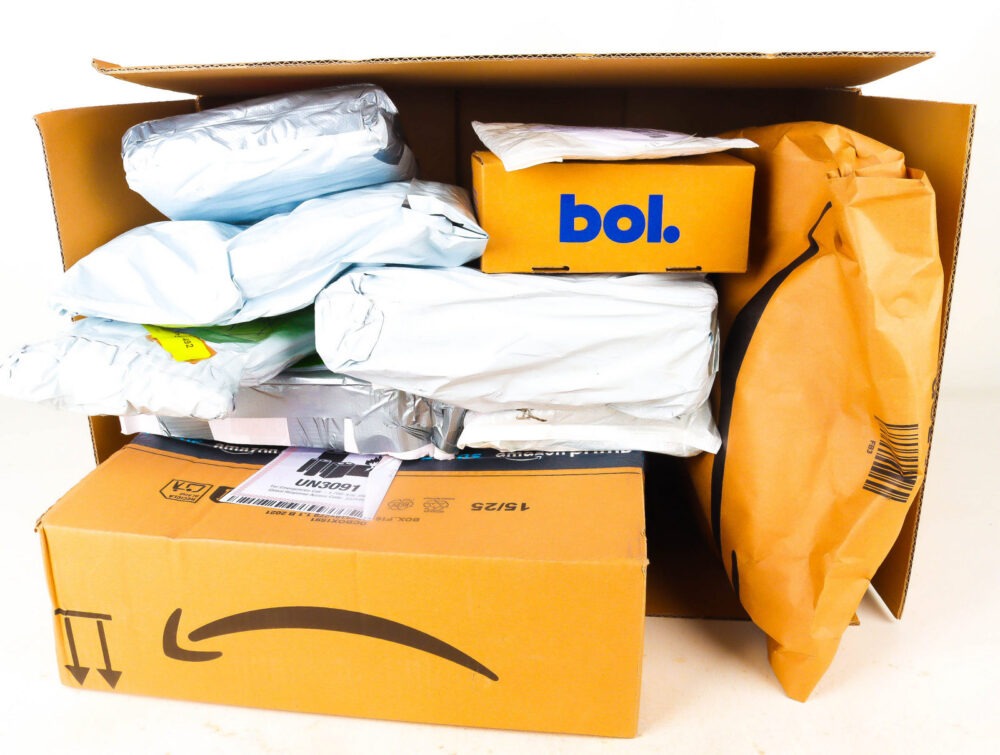 XL Doos met Verloren Postpakketten
