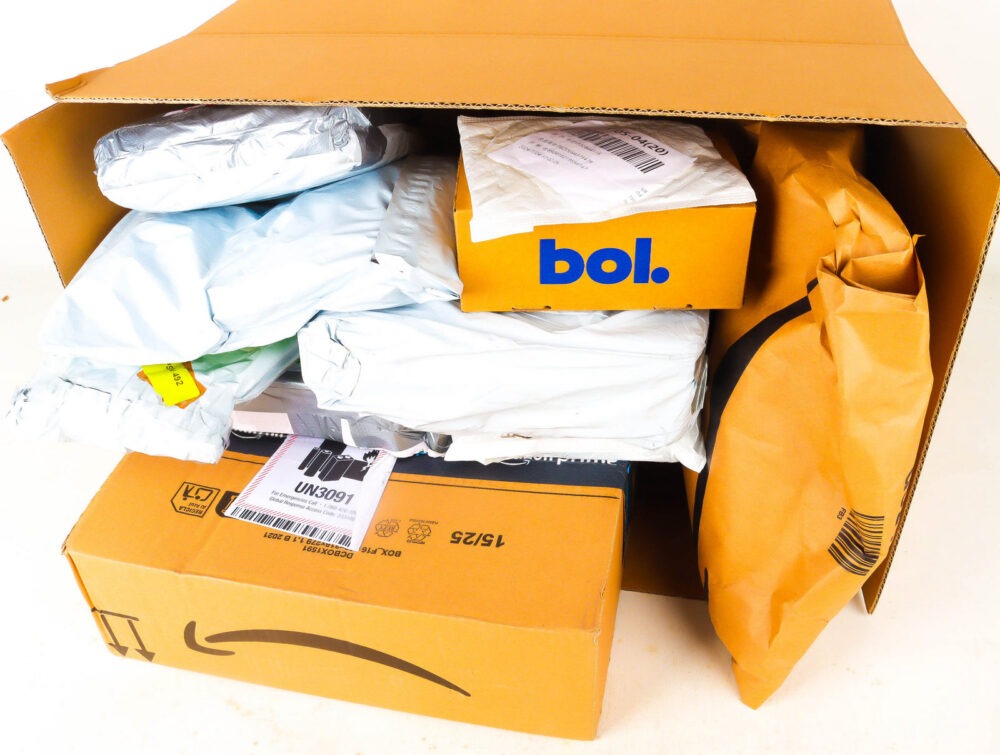 XL Doos met Verloren Postpakketten