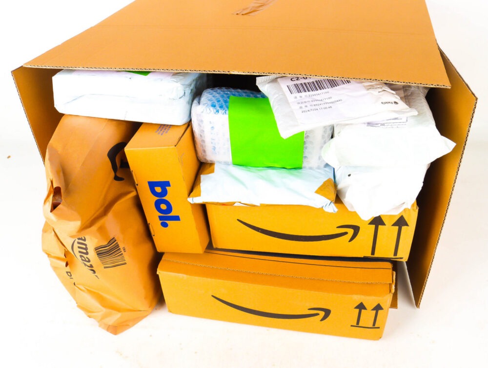 XL Doos met Verloren Postpakketten