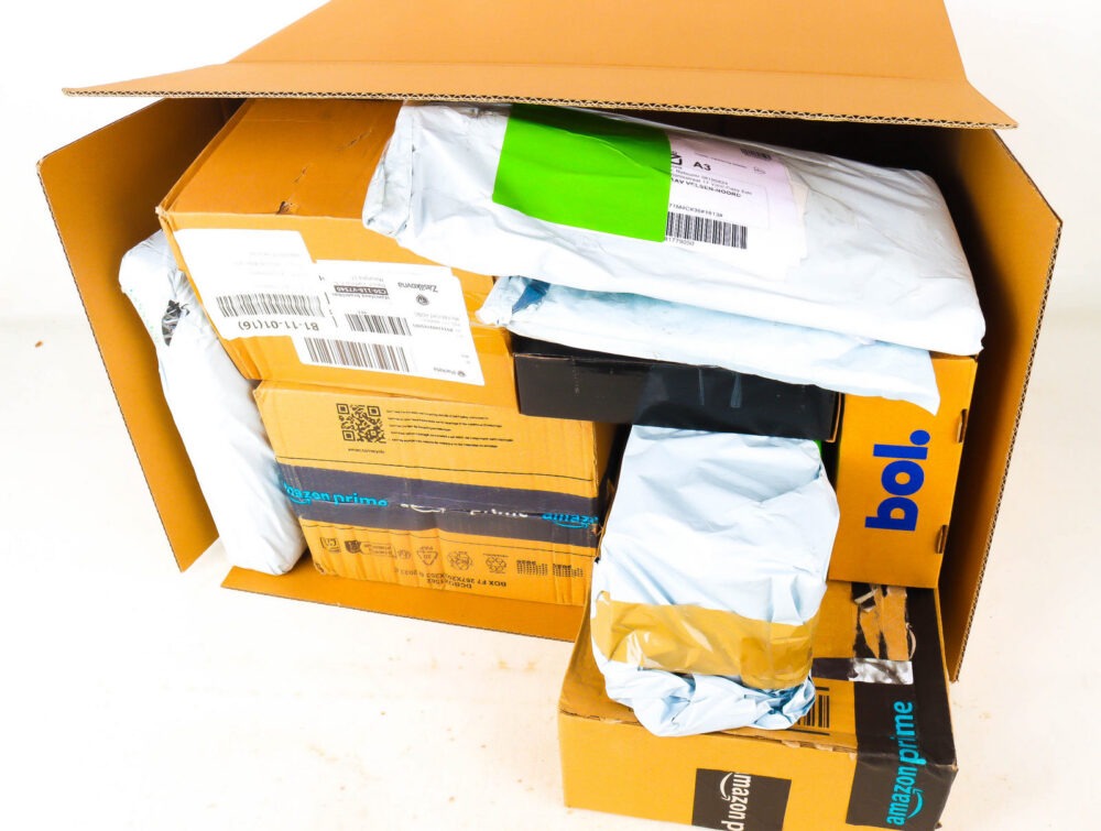 XL Doos met Verloren Postpakketten