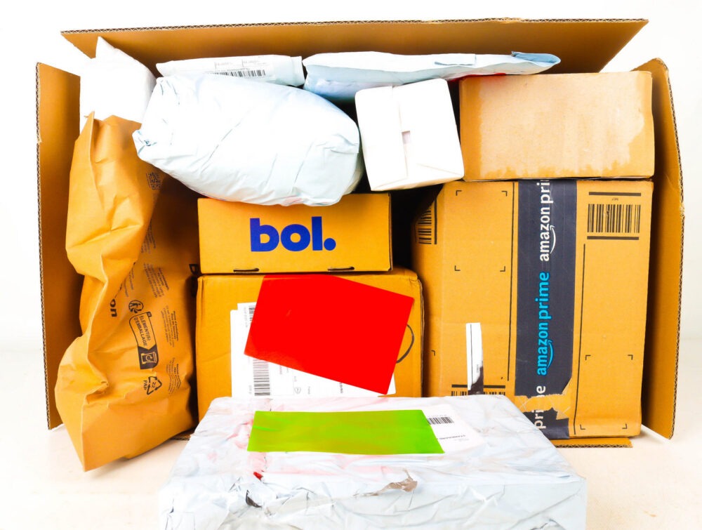 XL Doos met Verloren Postpakketten