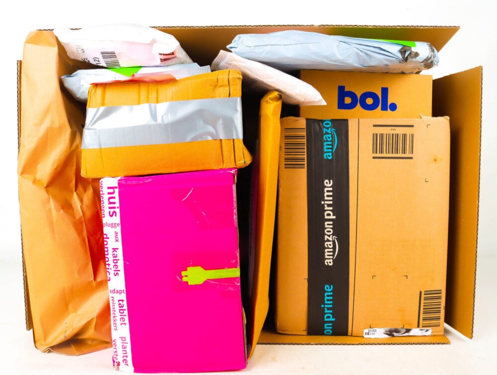 XL Doos met Verloren Postpakketten