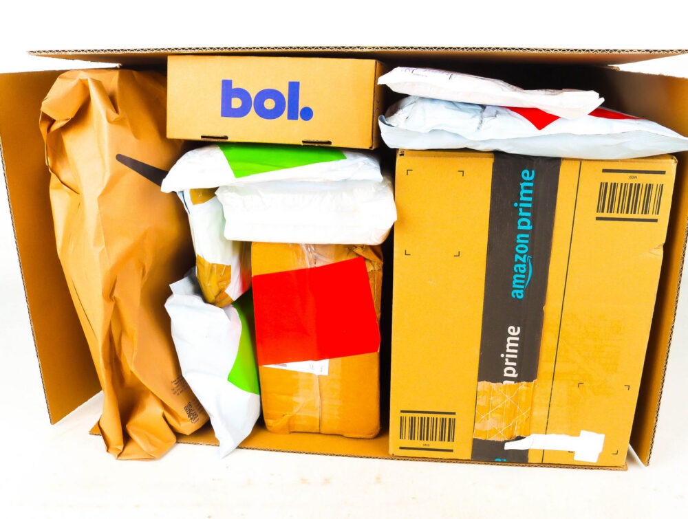 XL Doos met Verloren Postpakketten