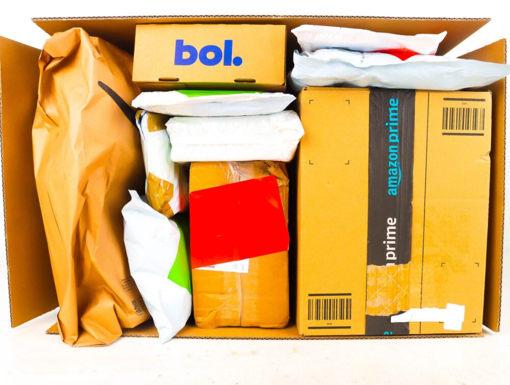 XL Doos met Verloren Postpakketten