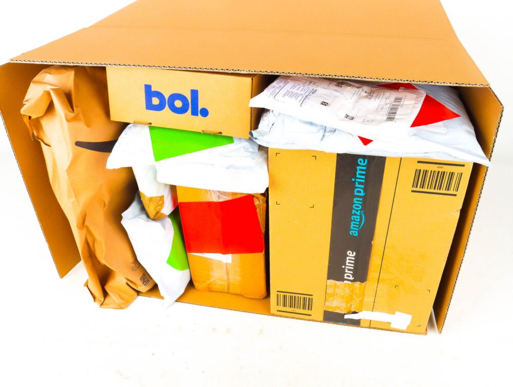 XL Doos met Verloren Postpakketten