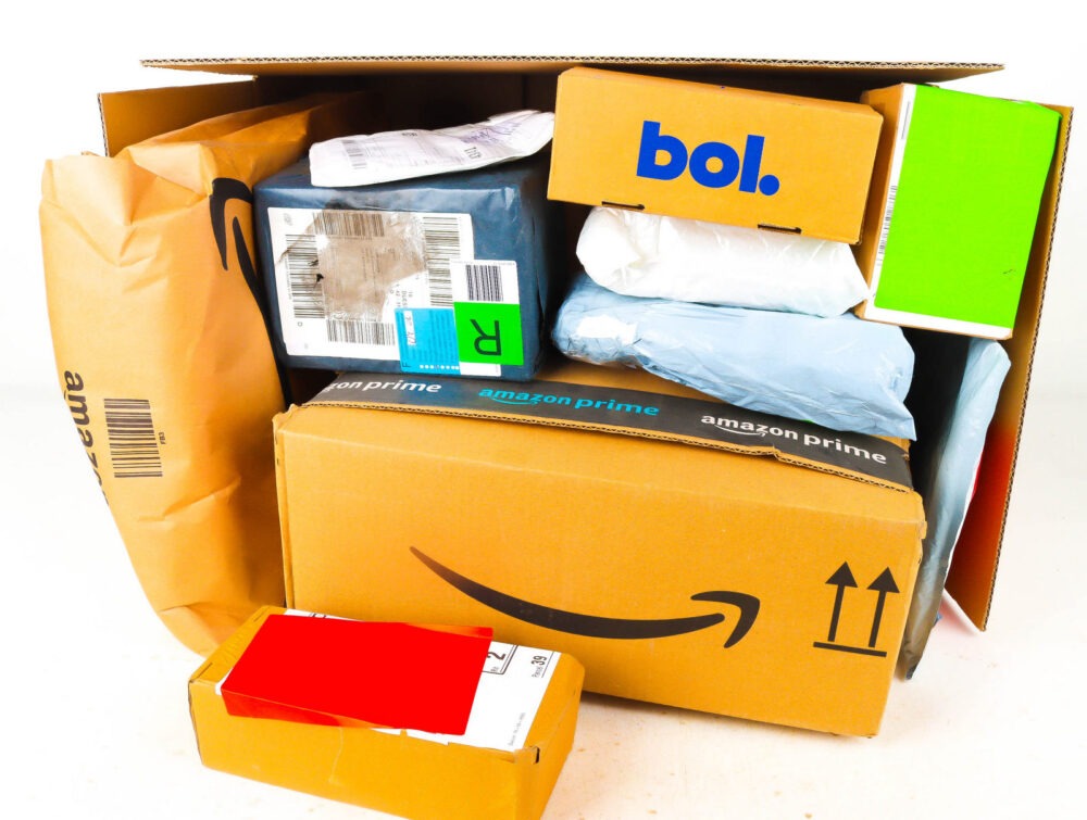 XL Doos met Verloren Postpakketten