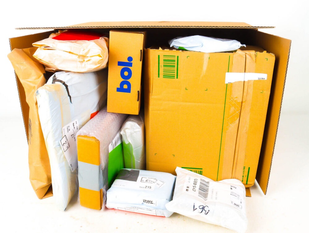 XL Doos met Verloren Postpakketten