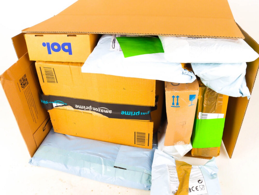 XL Doos met Verloren Postpakketten
