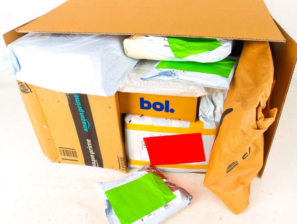 XL Doos met Verloren Postpakketten