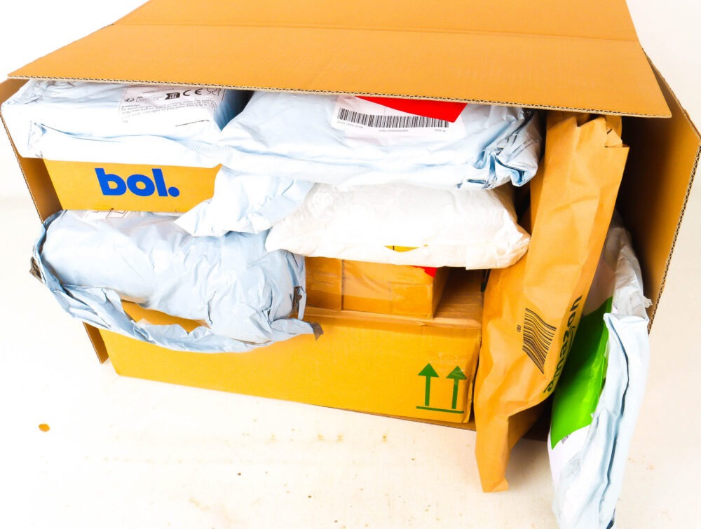 XL Doos met Verloren Postpakketten