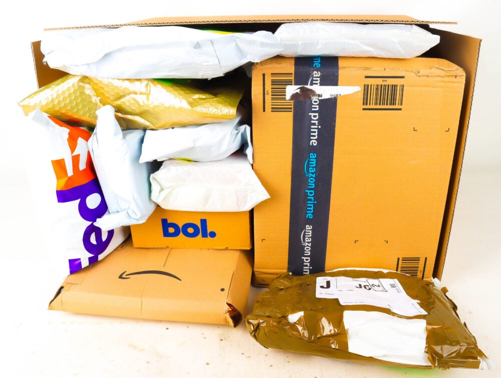 XL Doos met Verloren Postpakketten