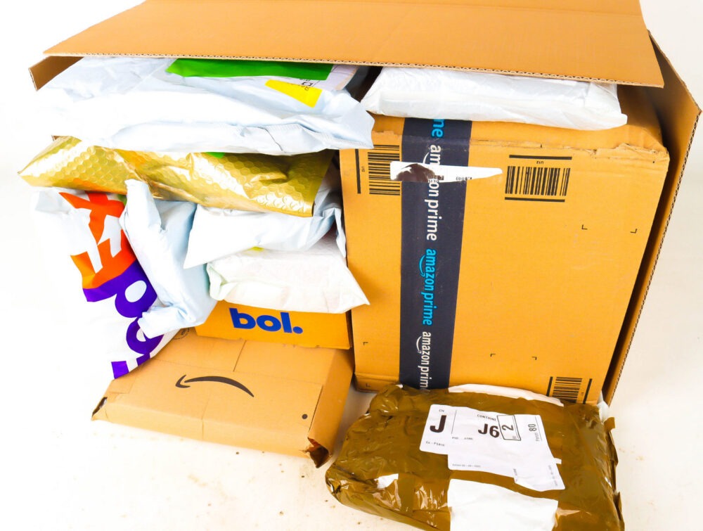 XL Doos met Verloren Postpakketten
