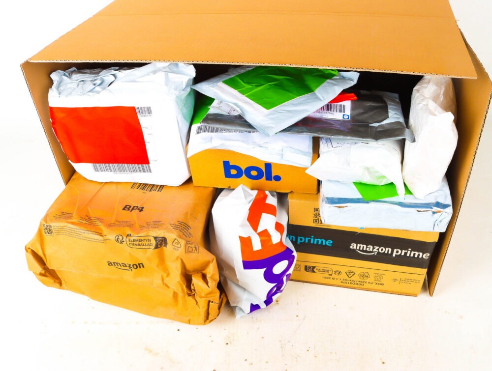 XL Doos met Verloren Postpakketten