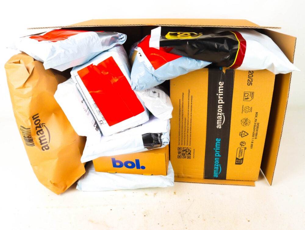 XL Doos met Verloren Postpakketten